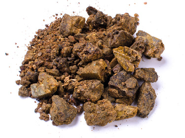Rauwe propolis in stukjes, puur van de imker